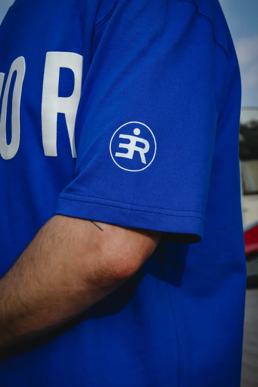 Essential Tee - Image 4